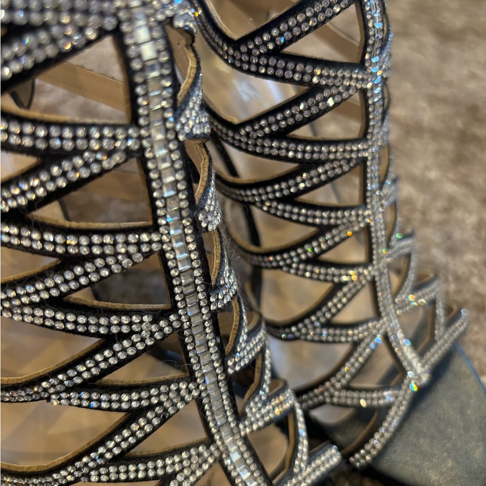 Beautiful Rhinestone High Heels Size 8 - Picture 8 of 9